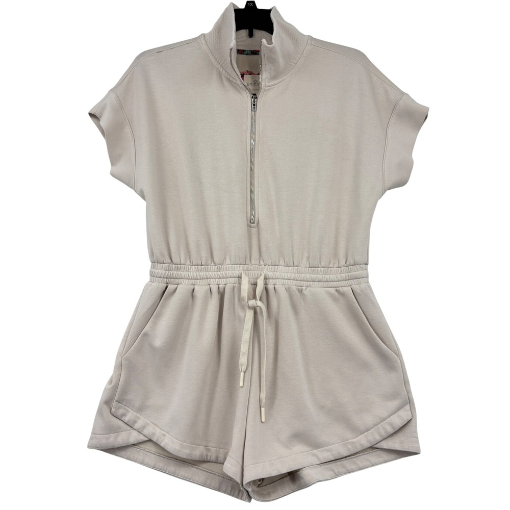 Umgee Quarter Zip Romper Size L Beige Short Sleeve Elastic Waist Pockets